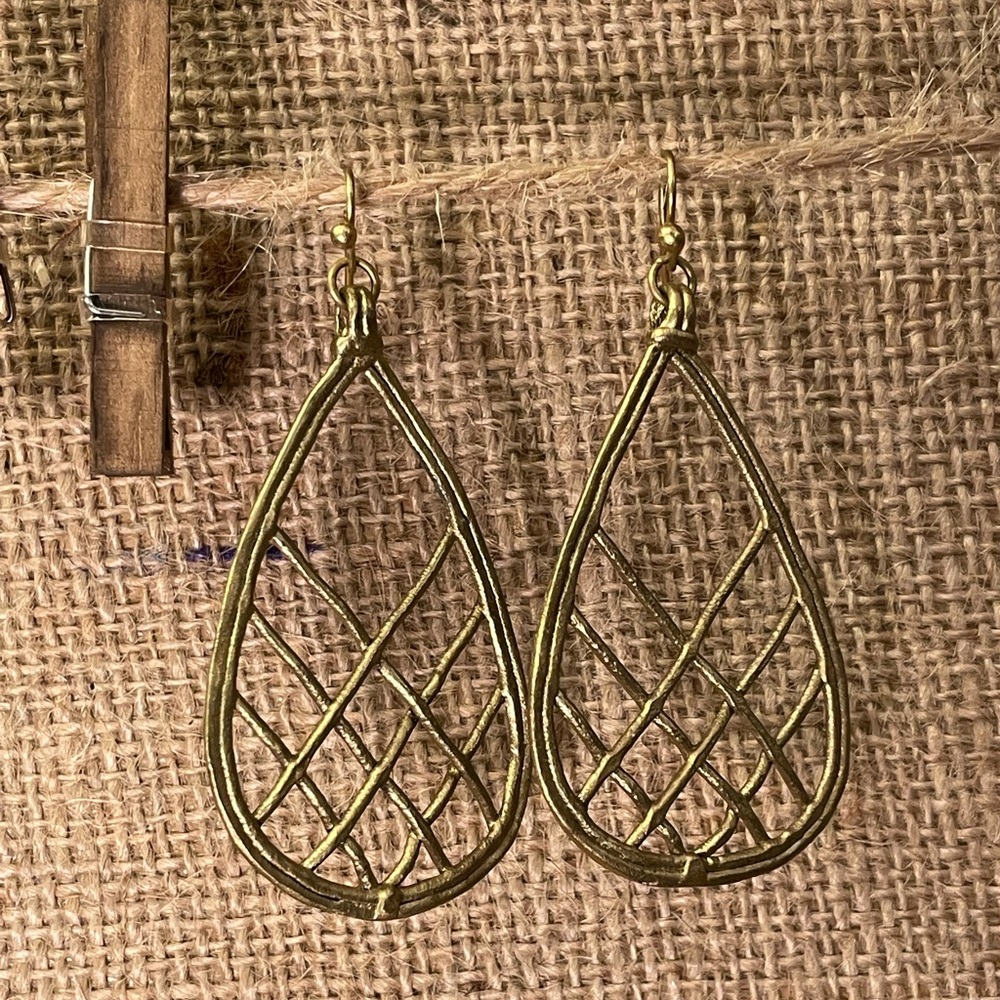 Dhokra Teardrop earrings 💚